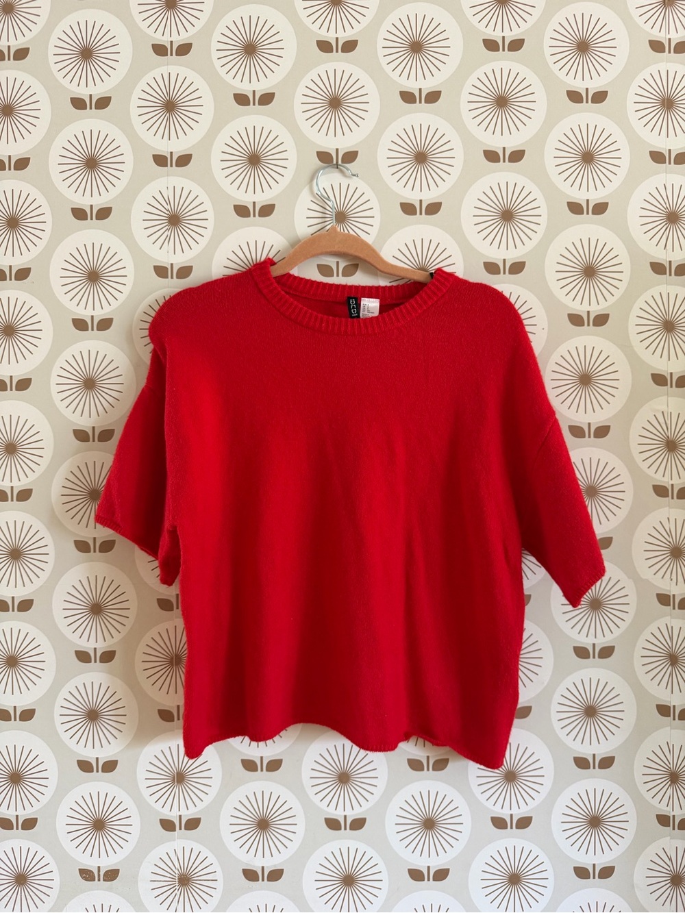 H&M Bright Red Short Sleeve Knit Sweater